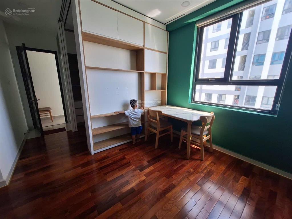 Cho thuê saigon intela trống 5,5tr, full 7tr