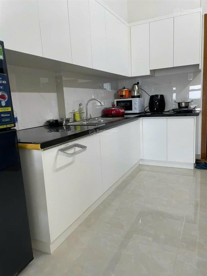 Cho thuê saigon intela trống 5,5tr, full 7tr
