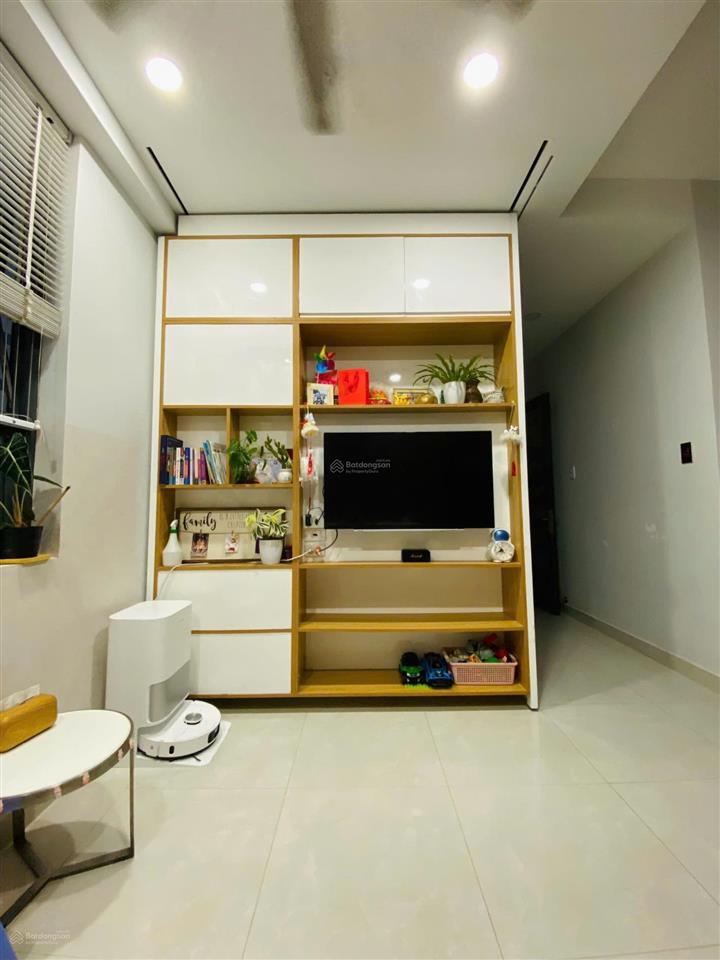 Cho thuê căn 2pn full nội thất sài gòn intela