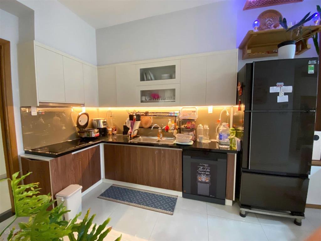 Cho thuê căn 2pn full nội thất sài gòn intela