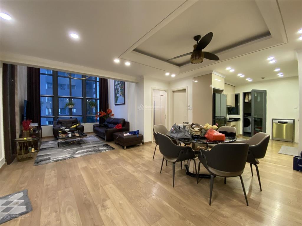 Duplex hiếm tại mulberry lane căn 3 ngủ rộng 187m2 cực đẹp + đã full đồ tầng trung giá trao đổi