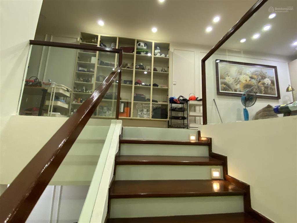 Duplex hiếm tại mulberry lane căn 3 ngủ rộng 187m2 cực đẹp + đã full đồ tầng trung giá trao đổi