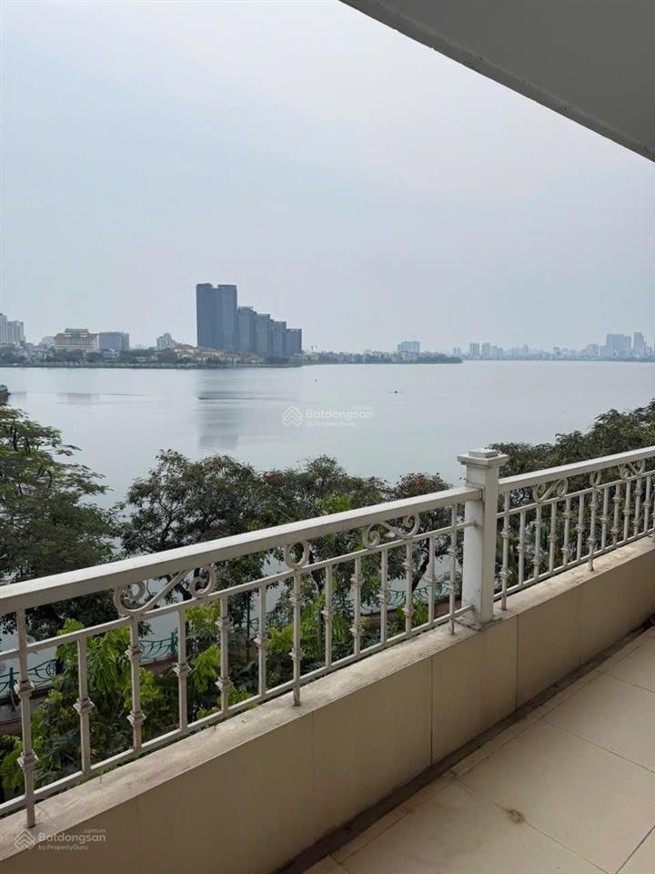 Bán nhà mặt hồ tây106m*6 tầng thang máy*mặt tiền 7mvừa ở vừa kinh doanhchỉ 1 tỷ/m