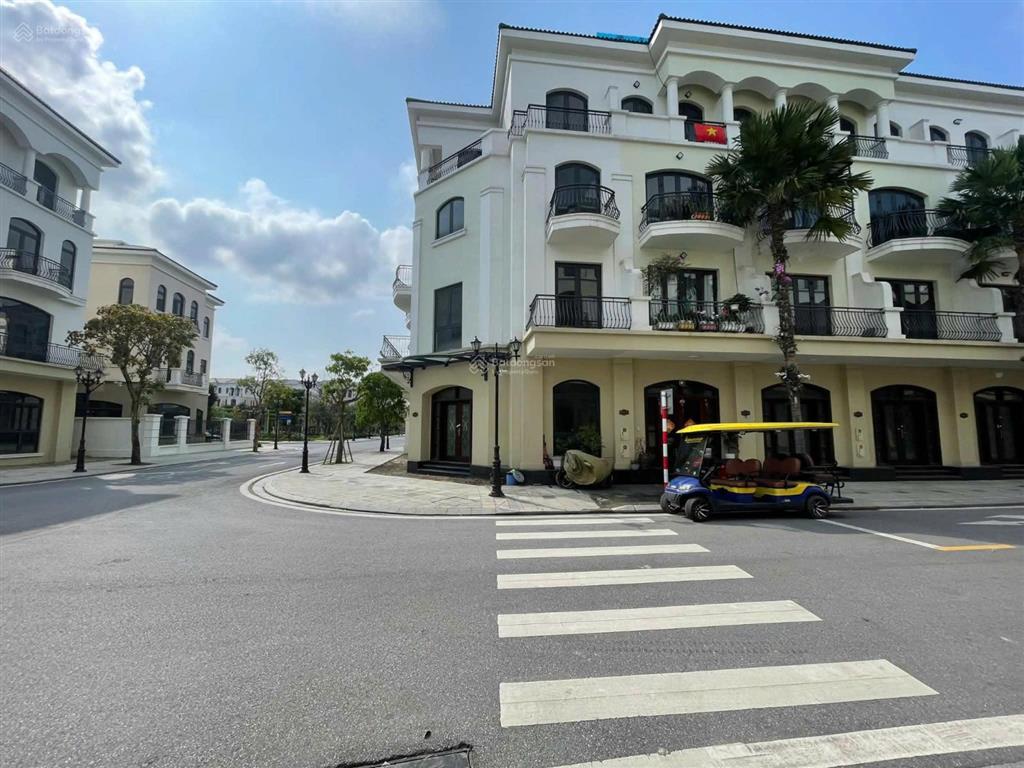 Bán gấp liền kề 64m2 vinhomes ocean park 2 hoàn thiện 5 tầng  nhỉnh 9 tỷ