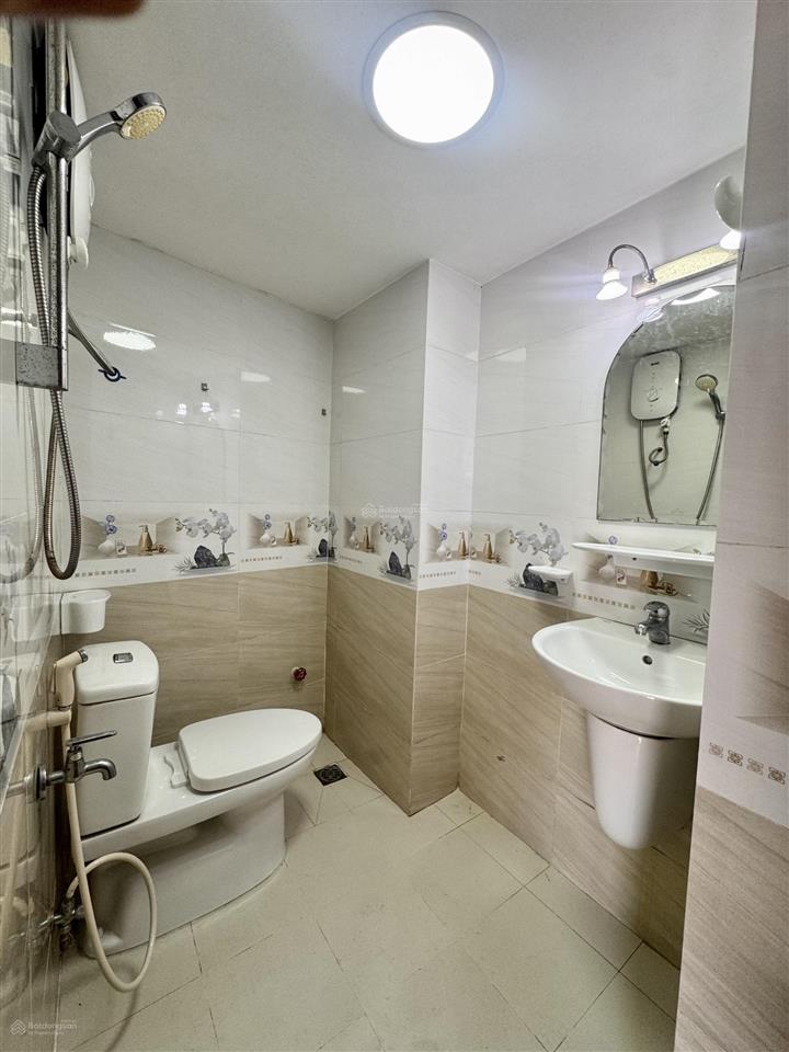 Cho thuê cc mini 1pn, 1vs, 35m2, 6,8 triệu/tháng tại sư vạn hạnh, p12, q10, hcm hàng hot
