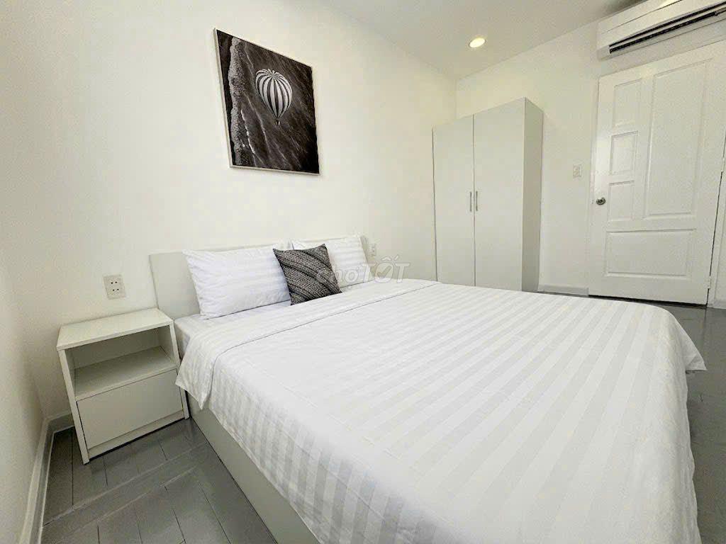 Cho thuê gấp!! penthouse 9PN Sky Garden 2 - 300m2 - view Landmark