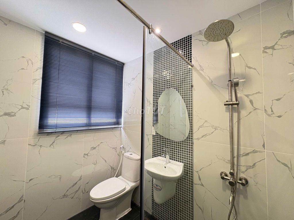 Cho thuê gấp!! penthouse 9PN Sky Garden 2 - 300m2 - view Landmark