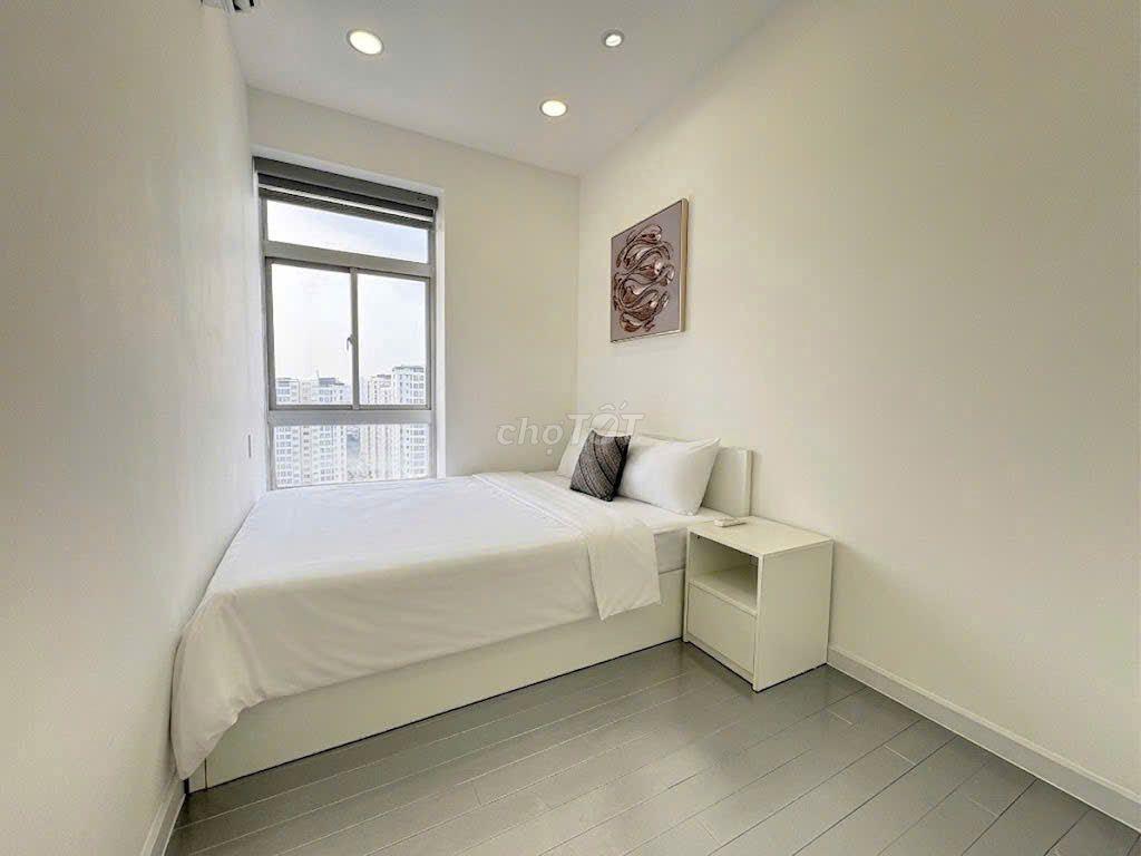 Cho thuê gấp!! penthouse 9PN Sky Garden 2 - 300m2 - view Landmark