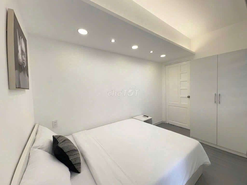 Cho thuê gấp!! penthouse 9PN Sky Garden 2 - 300m2 - view Landmark