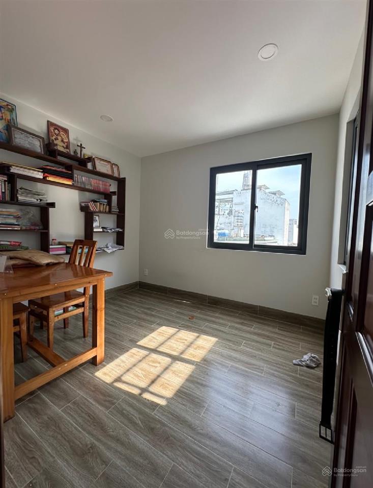 Cg  nhà thống nhất, p16, gò vấp  5 x 15m (cn 74m2) 3 tầng 4 pn  gần trường thcs nguyễn du