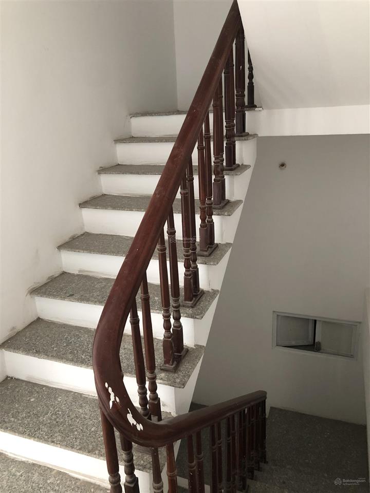 Cho thuê nhà 6 tầng + hầm làm văn phòng/lớp học tại phố bế văn đàn, hà đông (gần trường, bệnh viện)