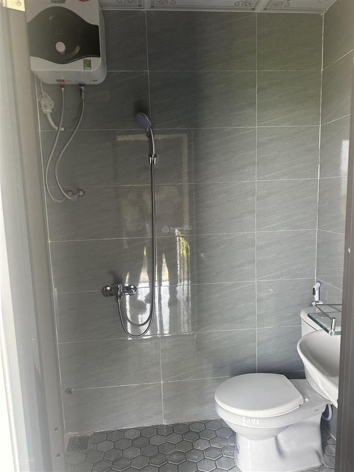 Bán toà căn hộ 10 phòng đường diên hồng mới 100%