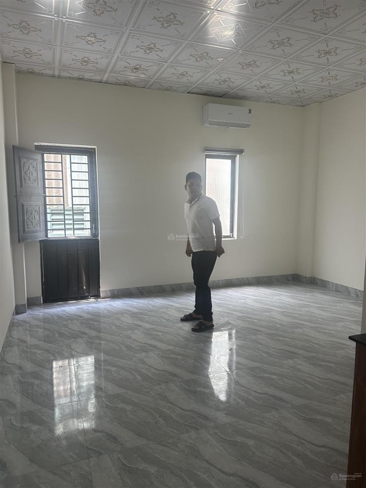 Bán toà căn hộ 10 phòng đường diên hồng mới 100%