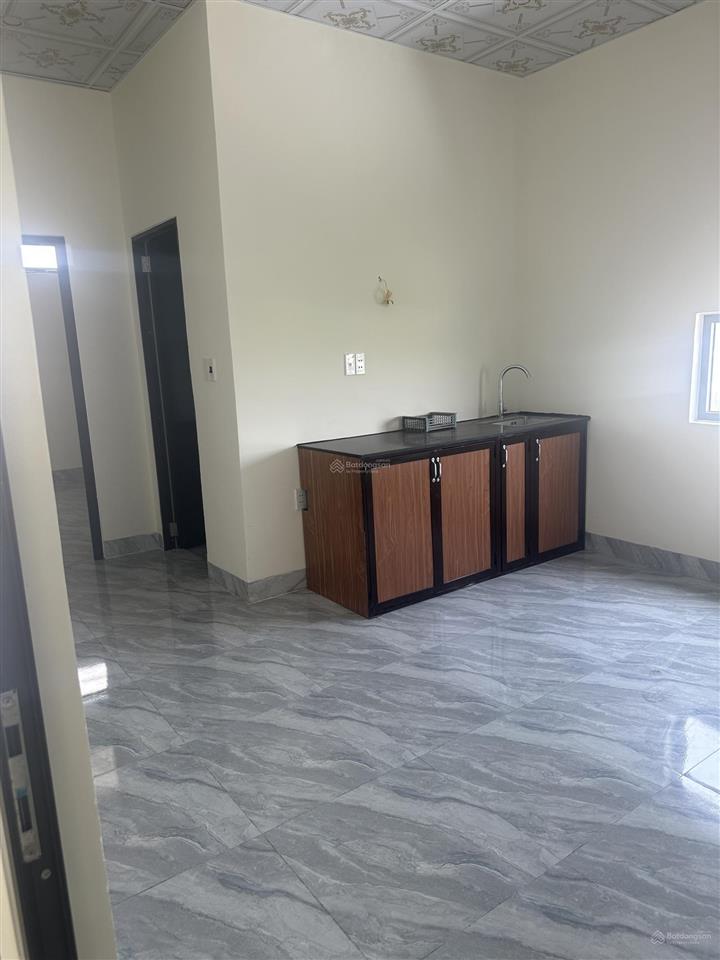 Bán toà căn hộ 10 phòng đường diên hồng mới 100%