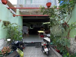 Bán nhà 1 sẹc miếu gò xoài  dt 4x26m, 1 trệt 1 lầu  3pn  hẻm nhựa 8m  giá 6,6 tỷ tl