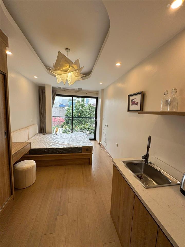 Mặt phố đặng trần côn  homestay dòng tiền, gần lăng bác, thông cát linh, văn miếu, phố ôtô 2 chiều