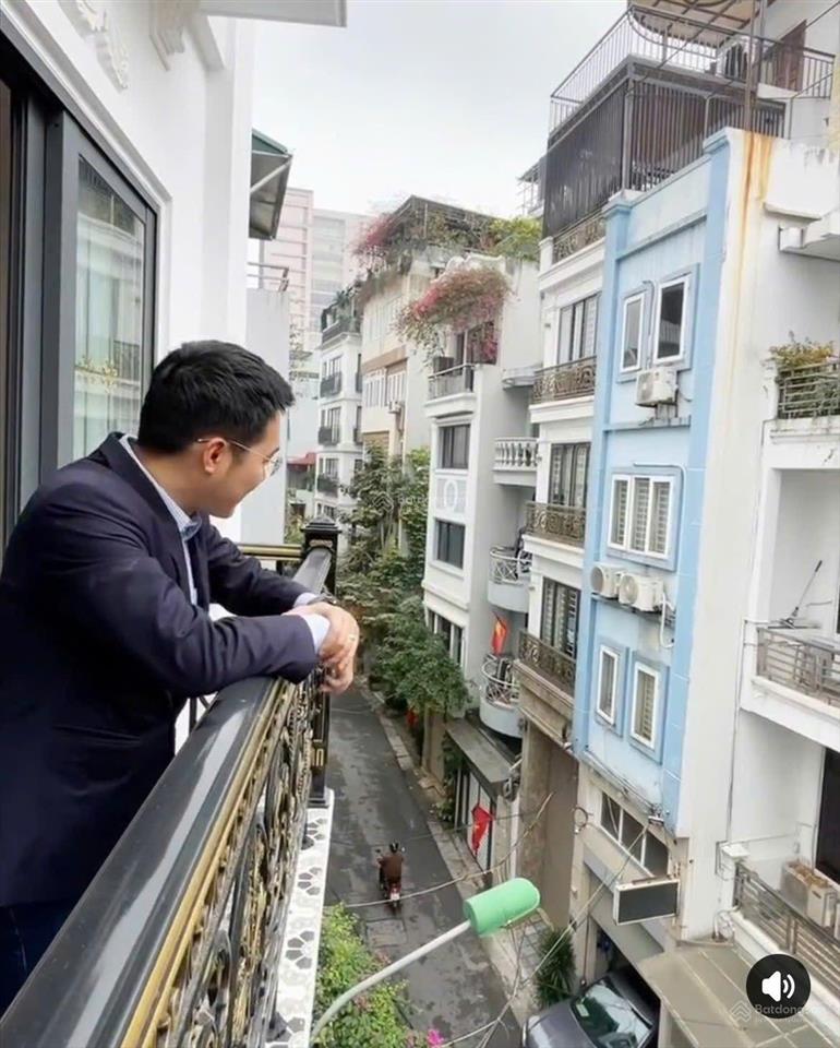26 tỷ  lô góc, mặt phố yên lạc  7 tầng thang máy full nội thất xịn, trung tâm hai bà trưng