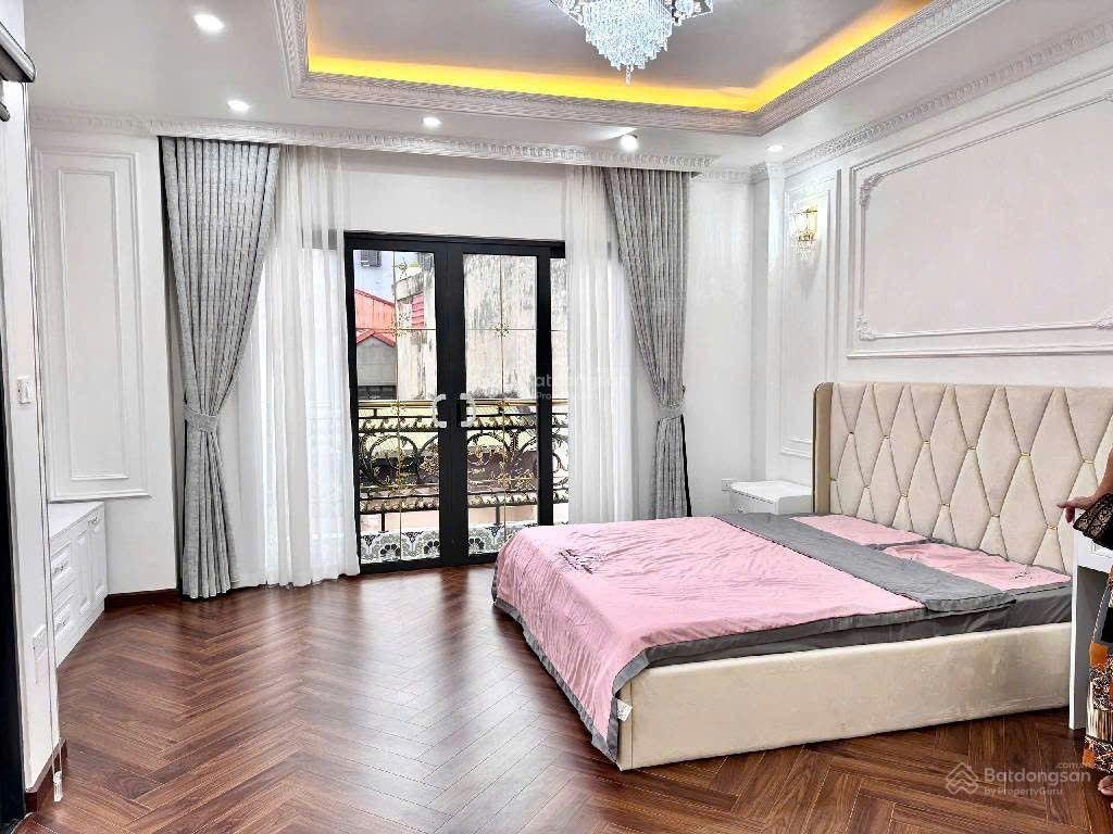 26 tỷ  lô góc, mặt phố yên lạc  7 tầng thang máy full nội thất xịn, trung tâm hai bà trưng
