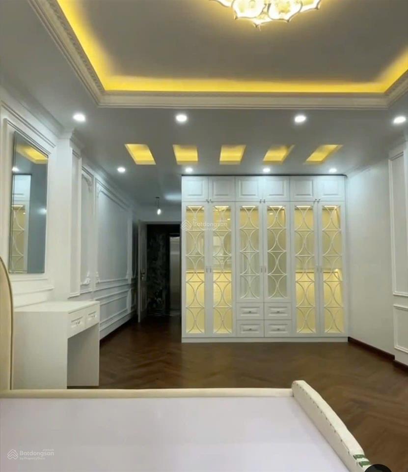 26 tỷ  lô góc, mặt phố yên lạc  7 tầng thang máy full nội thất xịn, trung tâm hai bà trưng