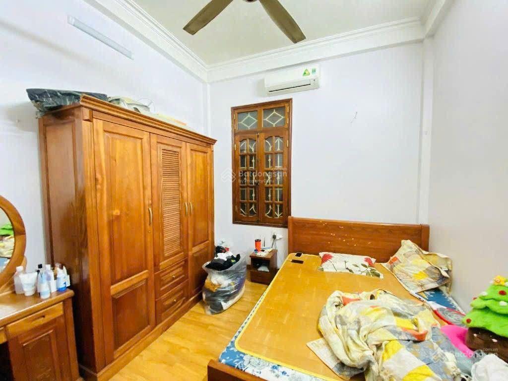 18 tỷ nhà 4 tầng  tô vĩnh diện  lô góc ô tô 7 chỗ vào nhà  chủ nhà bộ đội về hưu thiện chí