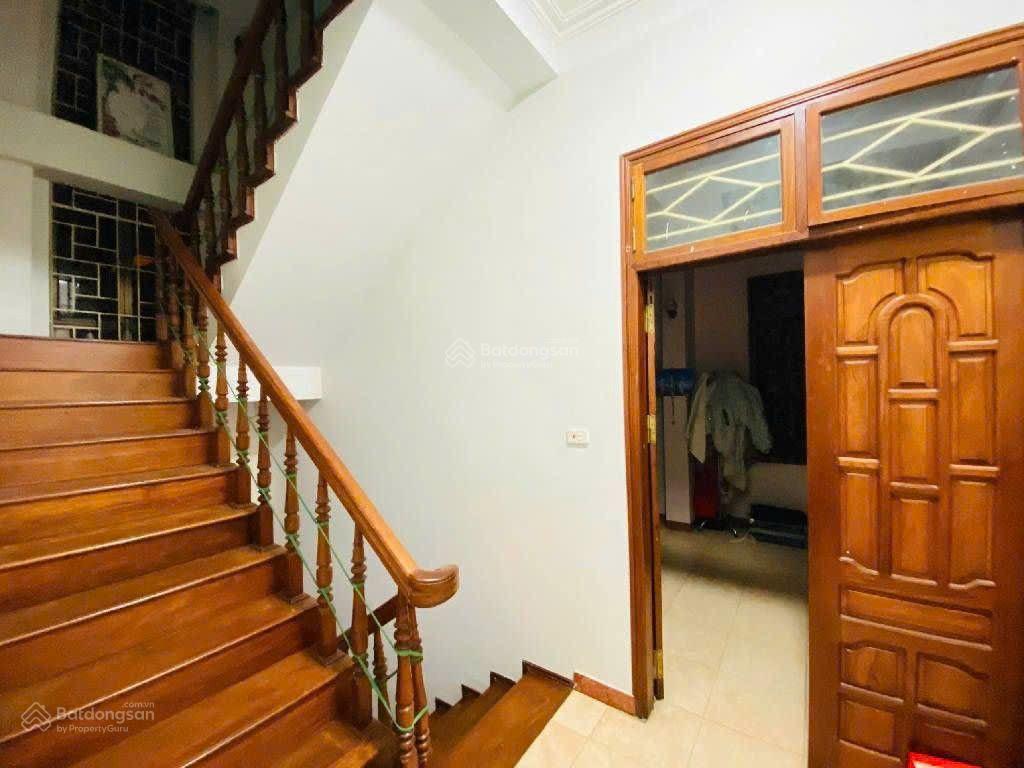 18 tỷ nhà 4 tầng  tô vĩnh diện  lô góc ô tô 7 chỗ vào nhà  chủ nhà bộ đội về hưu thiện chí