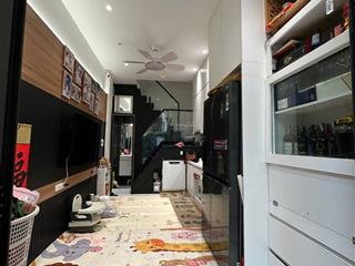 11,5 tỷ  sở hữu nhà 5 tầng  phố lý thường kiệt  gần hồ gươm, khai thác cho thuê cực tốt