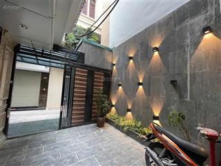 14,6 tỷ  phố hoa lư, gần vincom bà triệu  5 tầng, thang máy  nhà mới