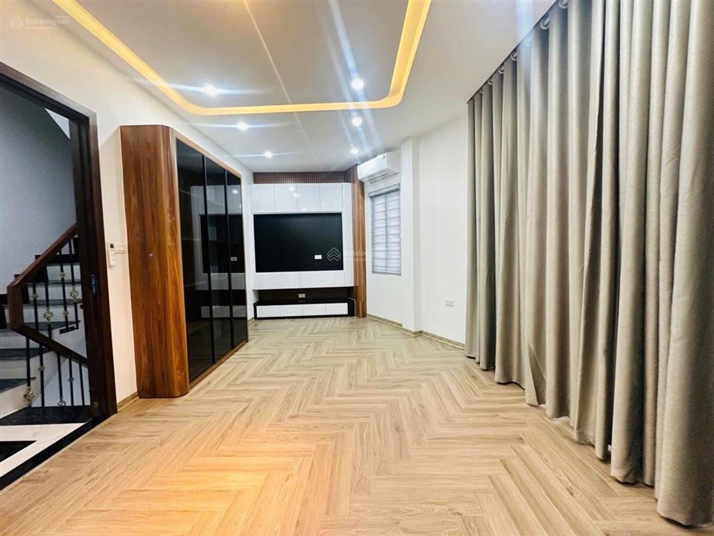 11,6 tỷ  đống đa, xã đàn | nhà mới 6 tầng, thang máy, full nội thất lô góc, chỉ 20m ra mặt phố