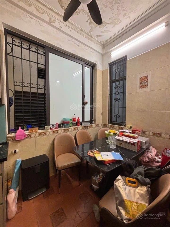 9.5 tỷ  mặt phố hòe nhai  150m2 sử dụng  3 ngủ  view phố  gần phố cổ  homestay dòng tiền