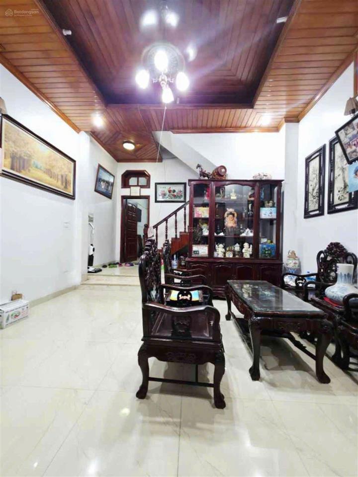 15,8 tỷ, mặt phố lê thanh nghị  mt rộng  kinh doanh đỉnh  40m2  5 tầng  hàng hiếm