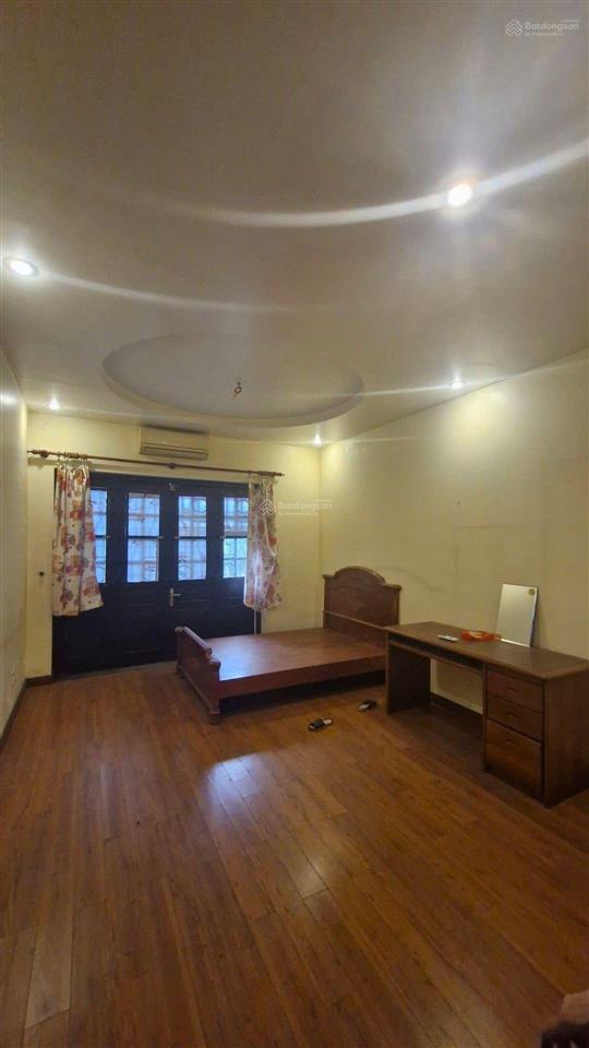 15,8 tỷ, mặt phố lê thanh nghị  mt rộng  kinh doanh đỉnh  40m2  5 tầng  hàng hiếm