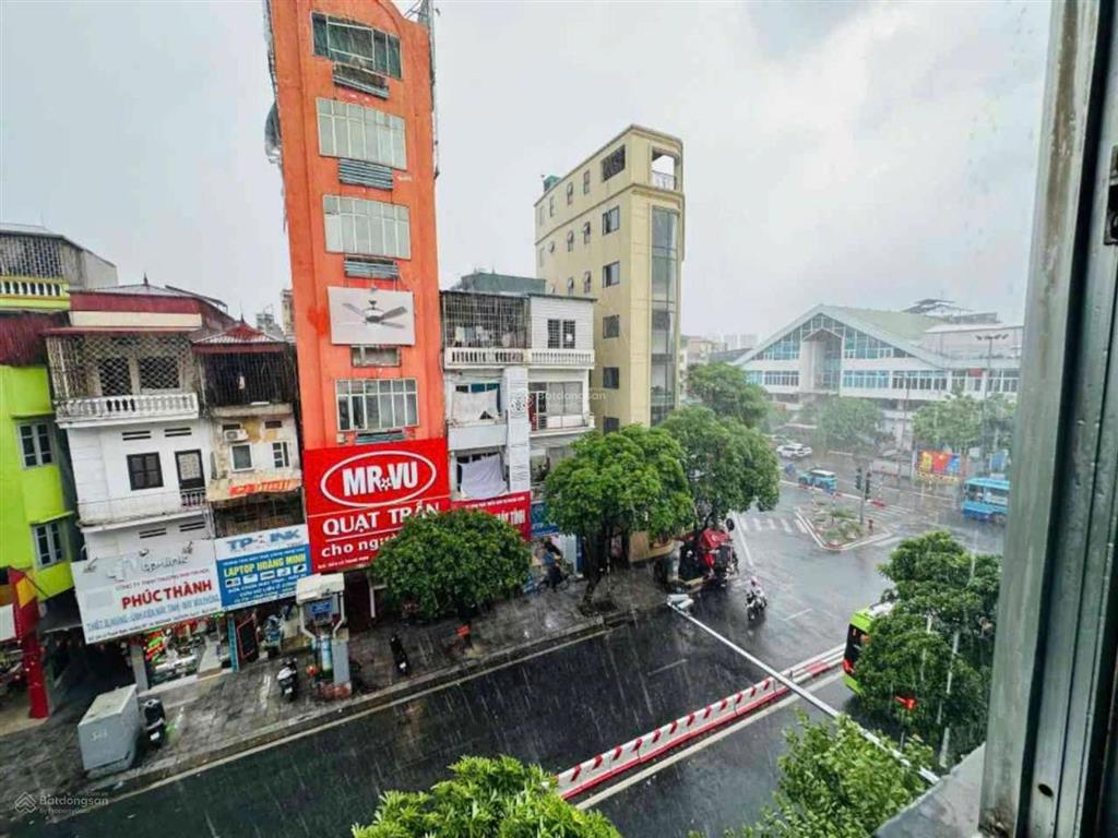 15,8 tỷ, mặt phố lê thanh nghị  mt rộng  kinh doanh đỉnh  40m2  5 tầng  hàng hiếm