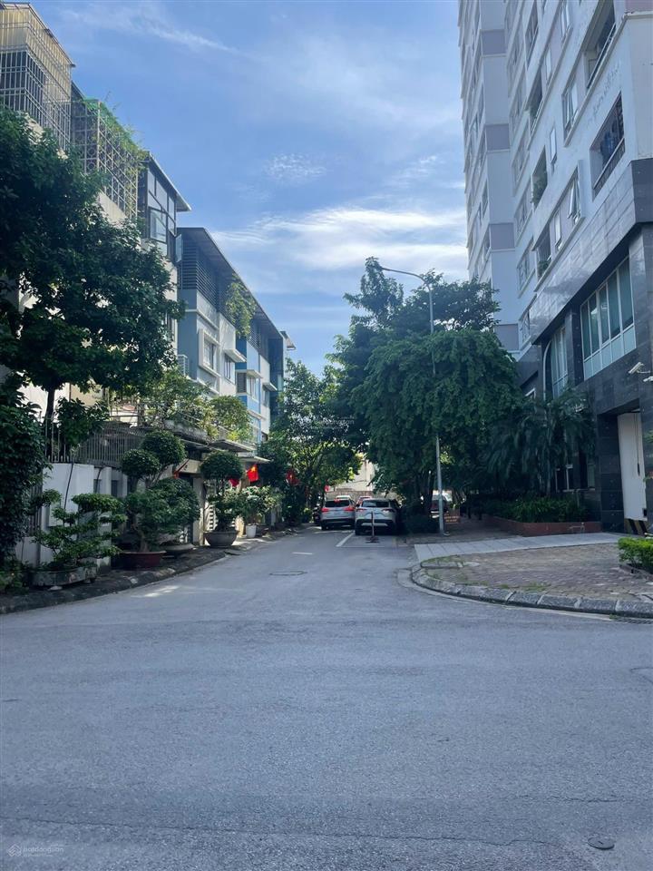 5,2 tỷ  chung cư quân đội  hoàng văn thái | 62m | 2 ngủ  full nội thất  ô tô đỗ cầu thang
