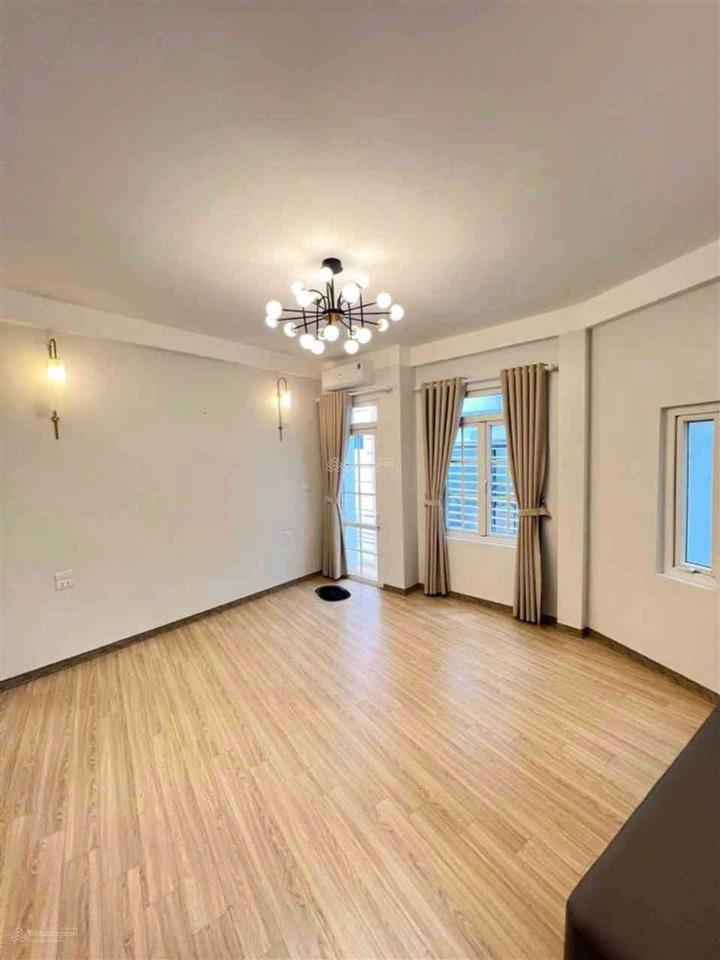 Hào nam  50m, 8 ngủ 5 tầng  nhà mới đẹp vừa ở & khai thác dòng tiền lô góc 4 thoáng 13,5 tỷ