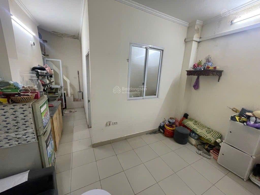 6,15 tỷ  phố nguyễn khuyến  nhà lô góc hiếm, gần văn miếu quốc tử giám, ở tiện, dòng tiền tốt
