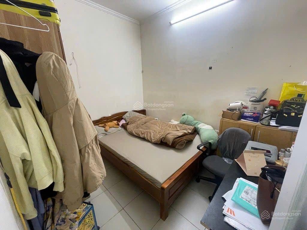 6,15 tỷ  phố nguyễn khuyến  nhà lô góc hiếm, gần văn miếu quốc tử giám, ở tiện, dòng tiền tốt