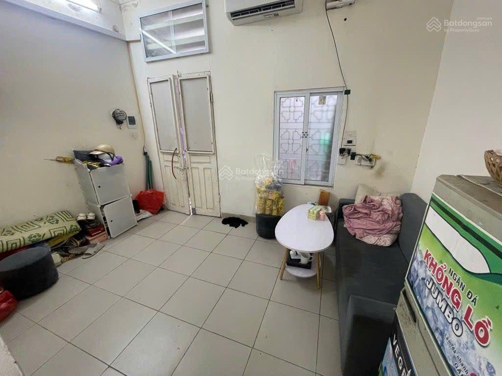 6,15 tỷ  phố nguyễn khuyến  nhà lô góc hiếm, gần văn miếu quốc tử giám, ở tiện, dòng tiền tốt