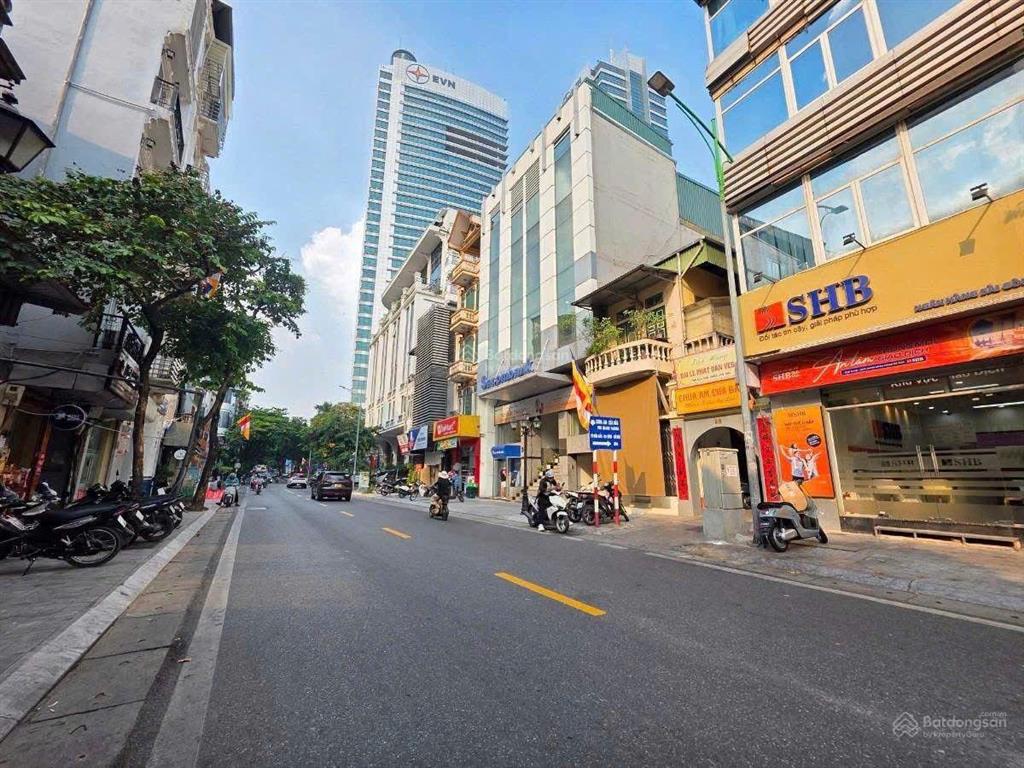 6 tỷ  phố cửa bắc  phố cổ | 24m | 5 tầng | 2 mặt tiền trước sau | gần phan đình phùng.