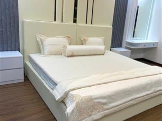 Hơn 12 tỷ  hoàng văn thái  55m  5 tầng thang máy  ô tô đỗ cổng, nhà đẹp, hiện đại, sổ đỏ nở hậu