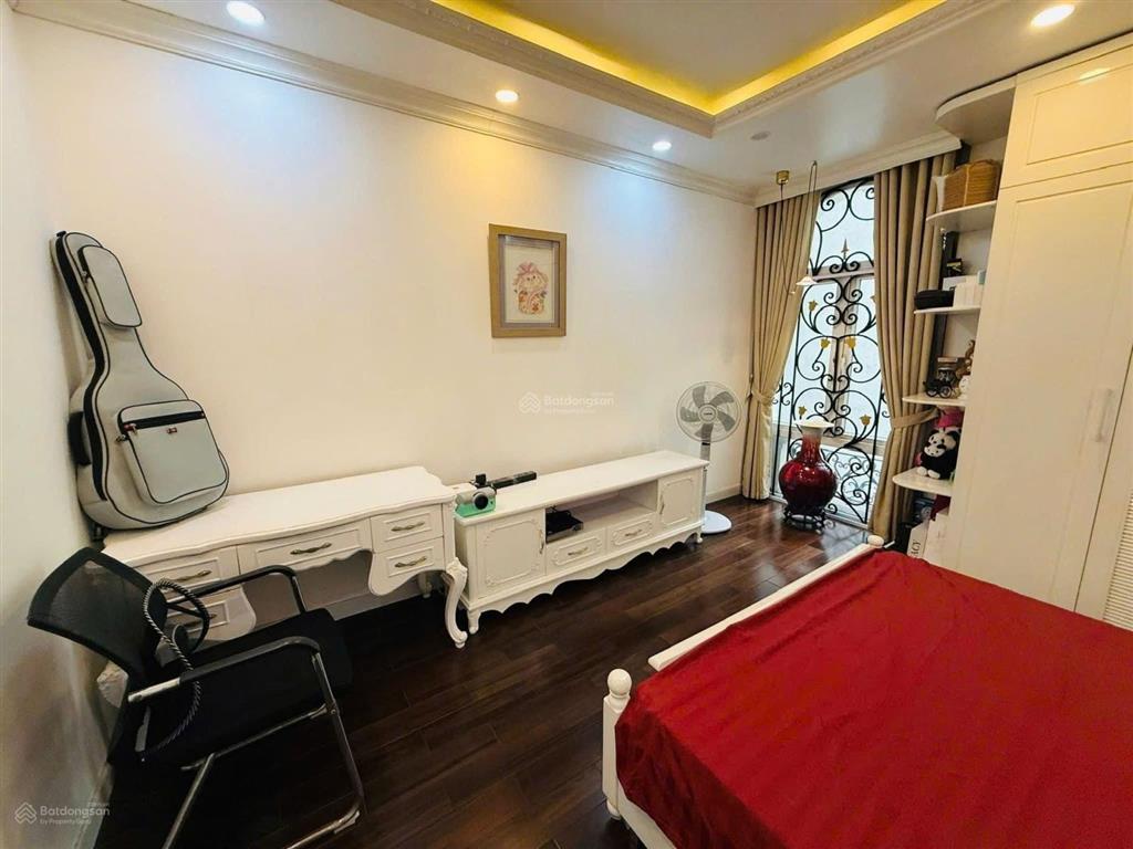13 tỷ  thái hà  60m  4 tầng ô tô đỗ cửa  4 ngủ  nhà dân xây chắc chắc  2 mặt thoáng