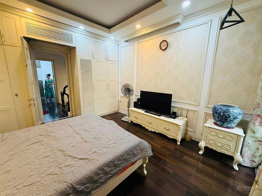 13 tỷ  thái hà  60m  4 tầng ô tô đỗ cửa  4 ngủ  nhà dân xây chắc chắc  2 mặt thoáng