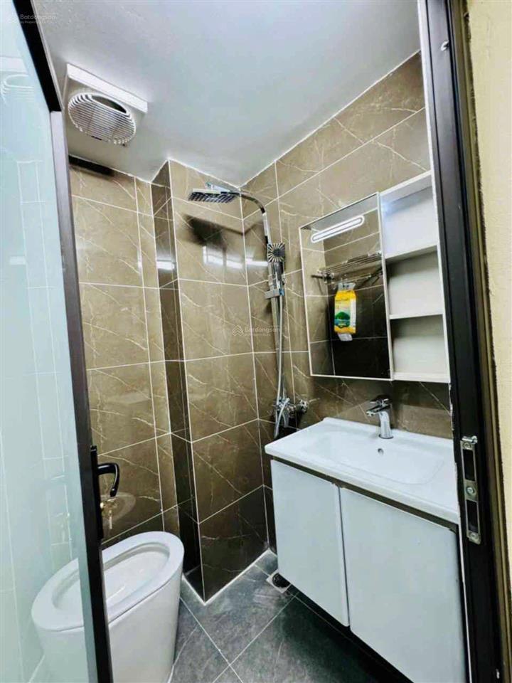 7 tỷ  trần khát chân  phố huế  6 tầng thang máy  3 ngủ  gần phố