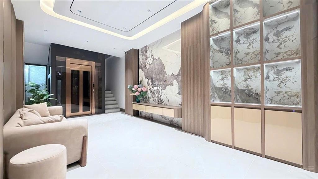 Bạch mai  40m  6 tầng thang máy  12,6 tỷ  nhà mới, full nội thất, 15m ra phố
