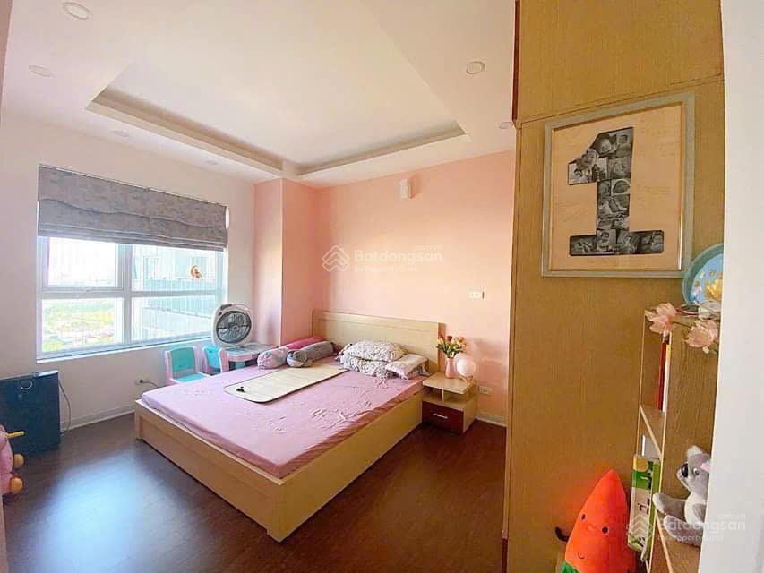 Em sinh đang có quỹ 10 căn góc 156m24pn3vs chung cư xuân phương quốc hội, sẵn sổ, giá bán từ 9 tỷ