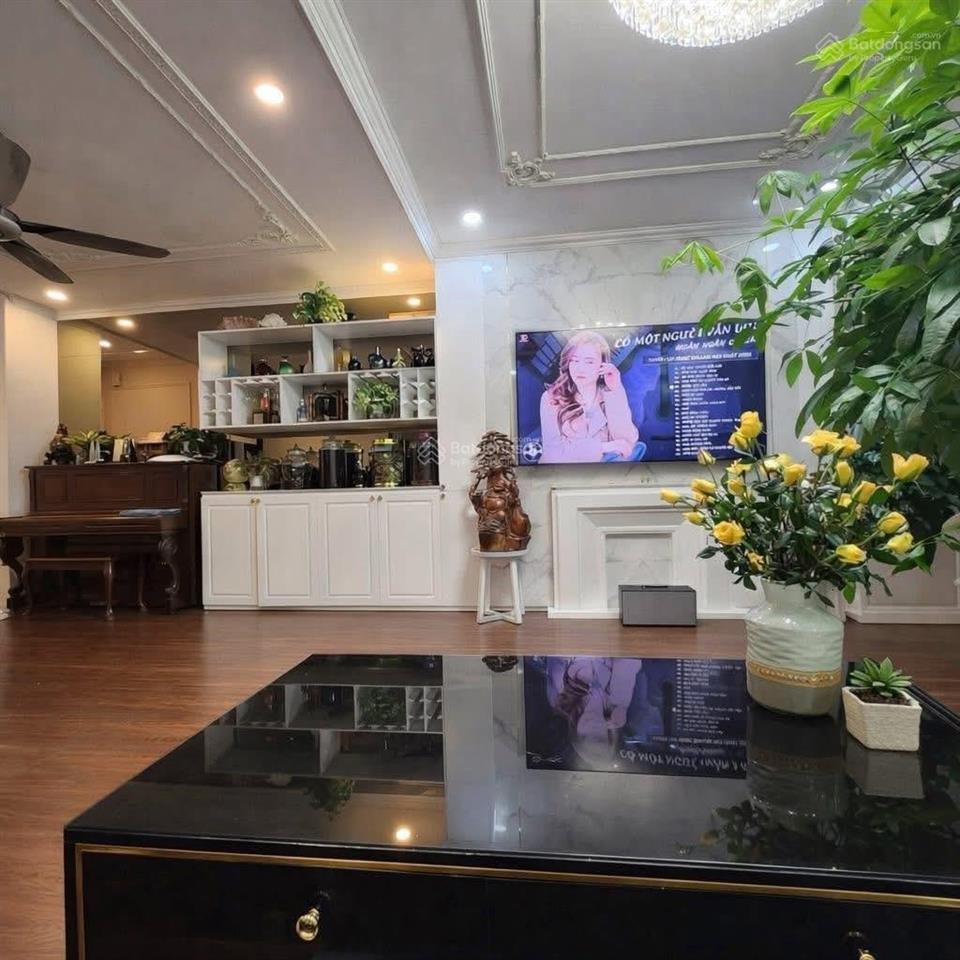 Em sinh chuyên cho thuê căn hộ md complex  đang có căn 3pn  vào ở được luôn. giá 16tr/ tháng