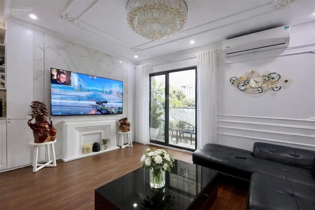 Em sinh chuyên cho thuê căn hộ md complex  đang có căn 3pn  vào ở được luôn. giá 16tr/ tháng