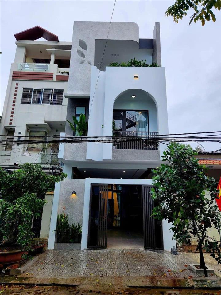 Chính chủ cần bán gấp nhà 1 trệt  2 lầu, 3pn 3wc . bến cát  thới hòa giá 2ty150