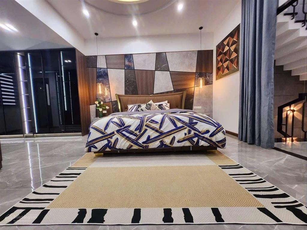 Chính chủ cần bán gấp nhà 1 trệt  2 lầu, 3pn 3wc . bến cát  thới hòa giá 2ty150