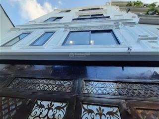 Bán nhà f5 bình thạnh  5 tầng ngang 6,5m  vài bước ra mặt tiền  gần lê quang định  nhỉnh 6tỷ