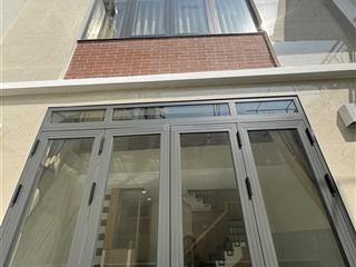 Bán nhà 4 tầng chu văn an  ngay học viện cán bộ  hxh ngang gần 5m  shr vuông vức  nhỉnh 6tỷ tl